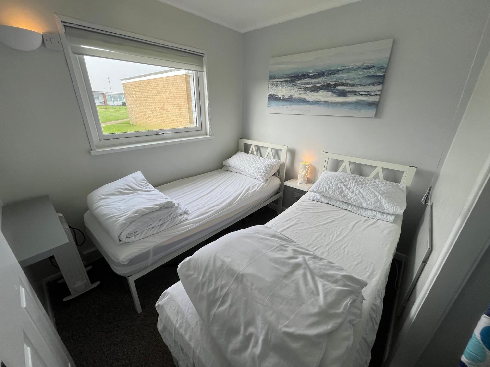 Beachcomber, Sunbeach, Scratby - Two Bed Chalet, Sleeps 4, Free Wi-Fi, Free Club Passes, Free Swimming And Pet Friendly Kültér fotó